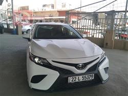 تۆیۆتا کامری